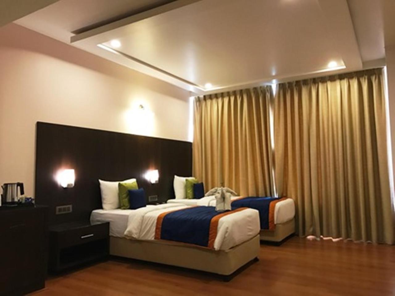 Hotel Central Park Manipal Eksteriør billede